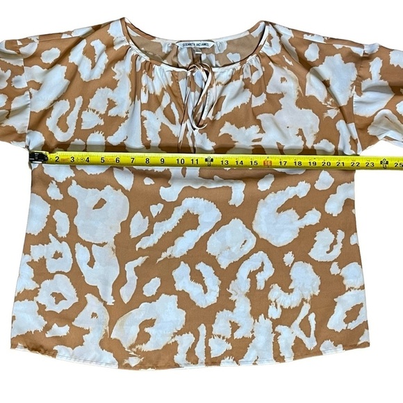 Elizabeth and James Carmel and White Long Sleeve Billowy Blouse Size Medium - Picture 7 of 10